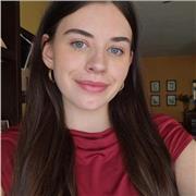 soy Carmen, tengo 20 años y ofrezco clases de mates y/o química de ESO y Bachillerato